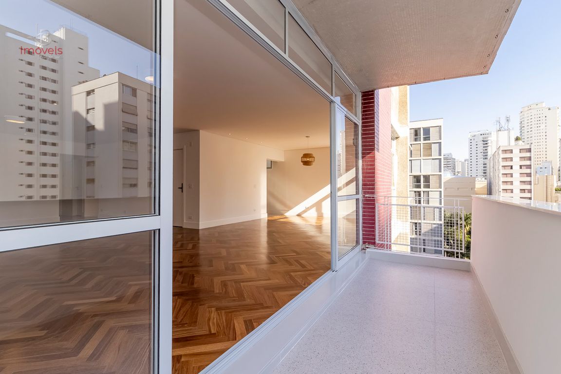 Apartamento, 3 quartos, 230 m² - Foto 1