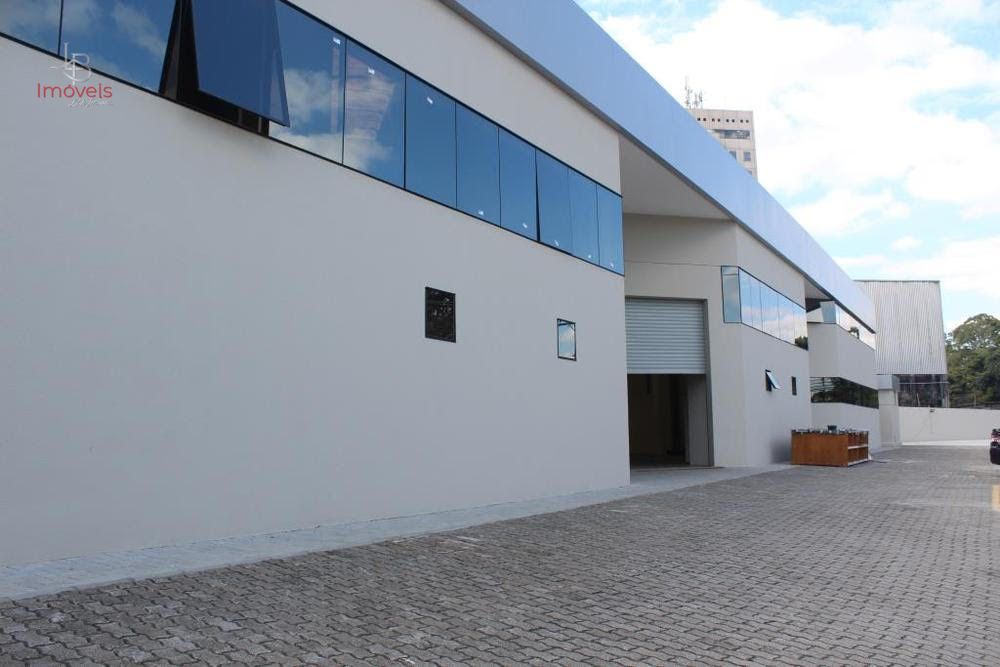 Prédio Inteiro, 1400 m² - Foto 1