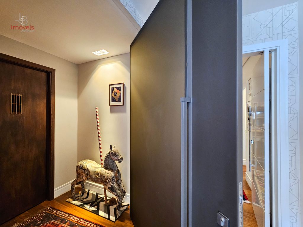 Apartamento, 4 quartos, 226 m² - Foto 7