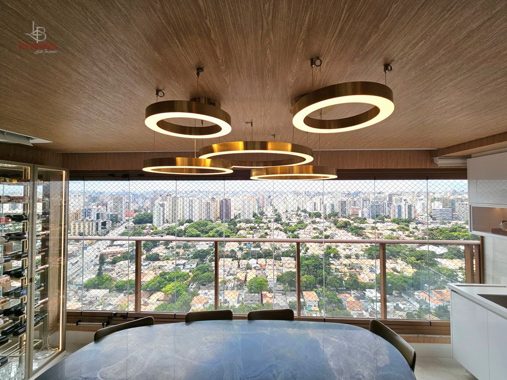 Apartamento, 3 quartos, 147 m² - Foto 1