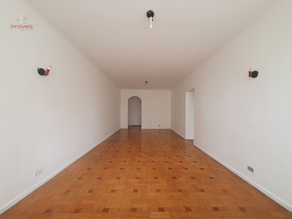 Apartamento, 3 quartos, 136 m² - Foto 2