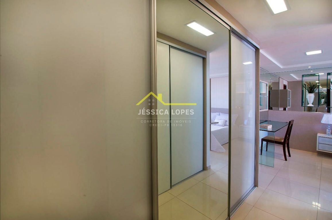 Apartamento à venda com 4 quartos, 207m² - Foto 7