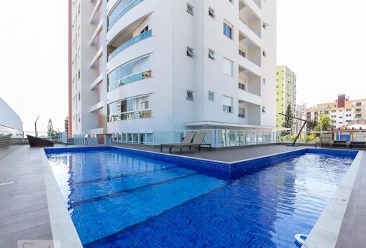 Piscina Residencial Ancoradouro