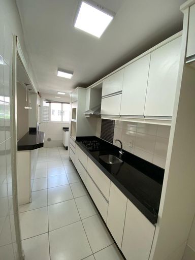 Cozinha mobiliada