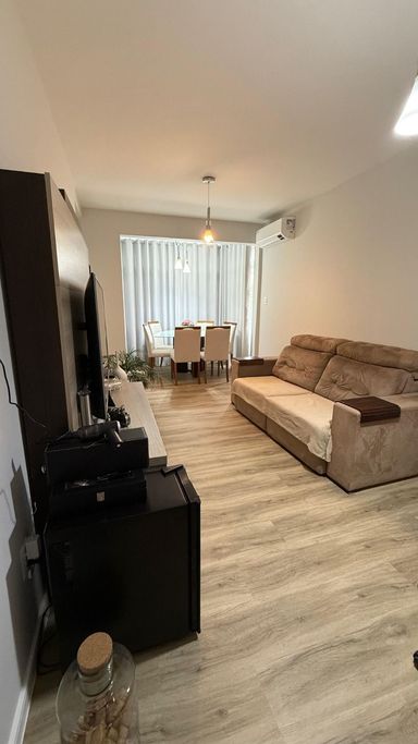 Sala de estar e sala de jantar