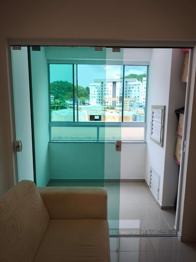 Sacada com churrasqueira