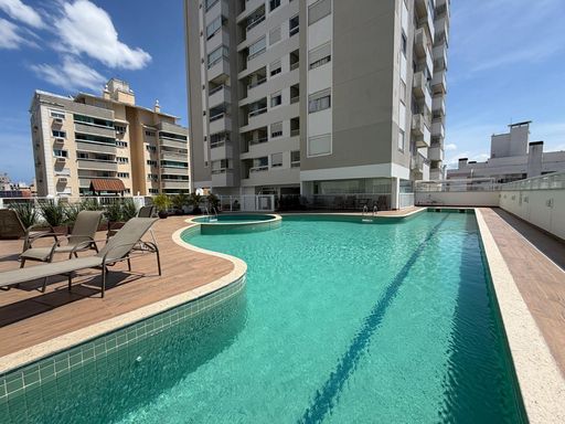 Piscina adulto e infantil