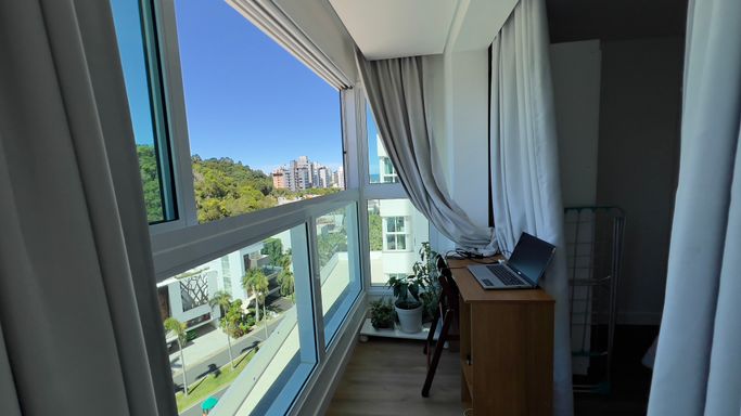 Ambiente para estudo ou trabalho Riviera Concept