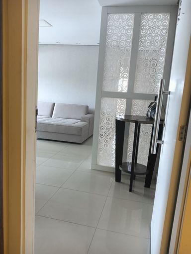 Porta de entrada do apartamento