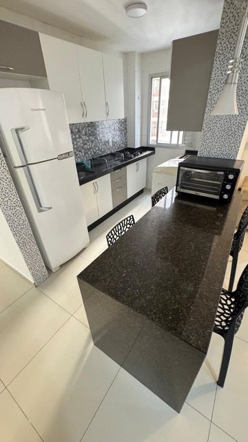 Cozinha mobiliada e equipada