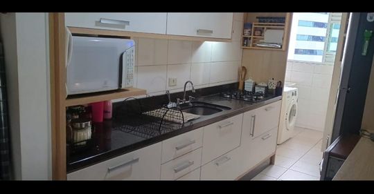 Cozinha e área de serviço