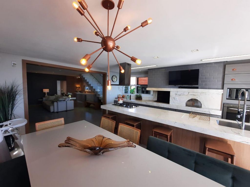Casa, 3 quartos, 250 m² - Foto 9