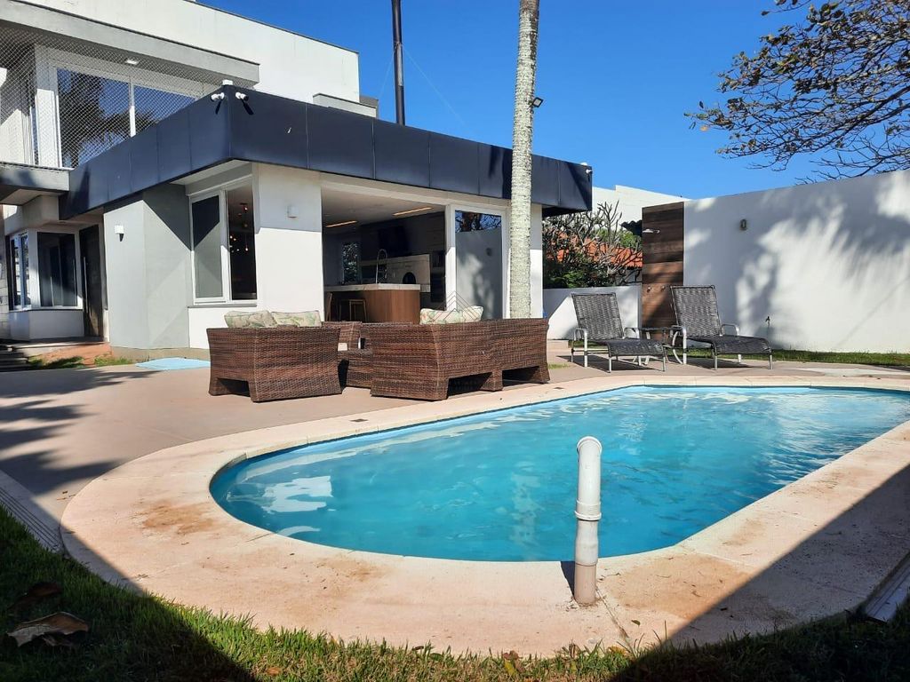 Casa, 3 quartos, 250 m² - Foto 28
