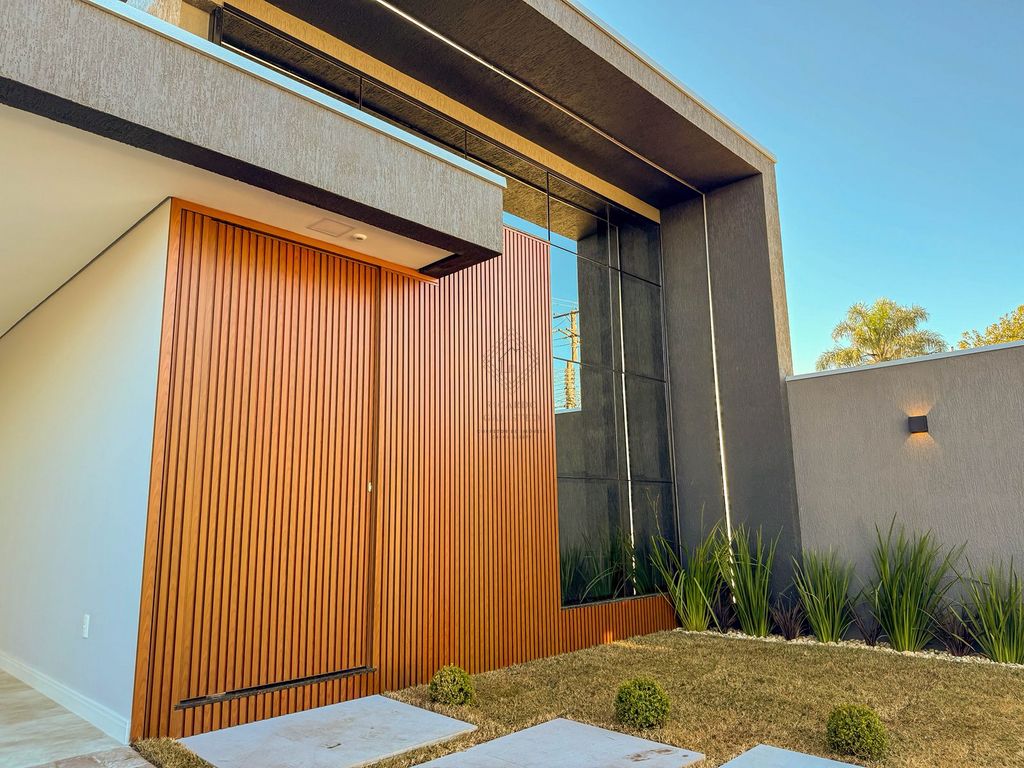 Casa, 3 quartos, 195 m² - Foto 2