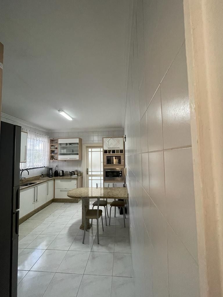 Cobertura, 3 quartos, 245 m² - Foto 6