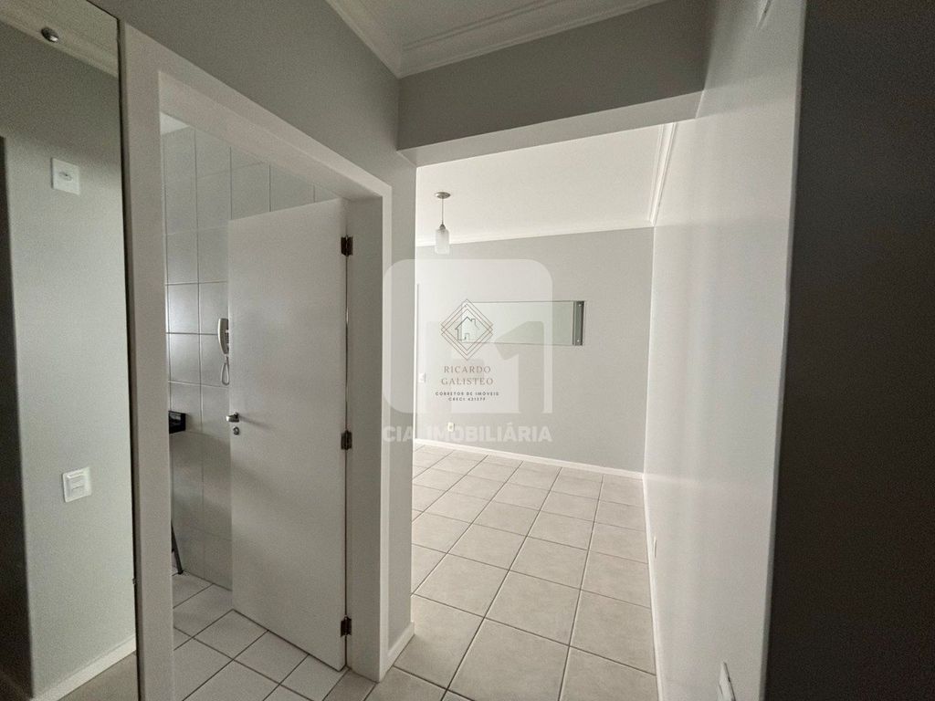 Apartamento, 3 quartos, 134 m² - Foto 2