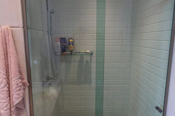 Banho da Semi - Suíte 1 e 2