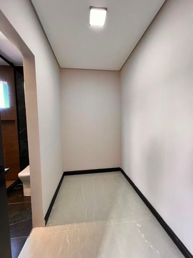 Closet Suite master