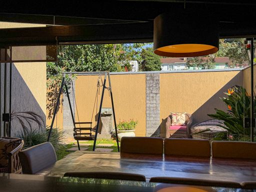 área gourmet integrada com o jardim fundos