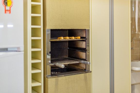 cozinha com churrasqueira