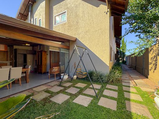 Jardim fundos