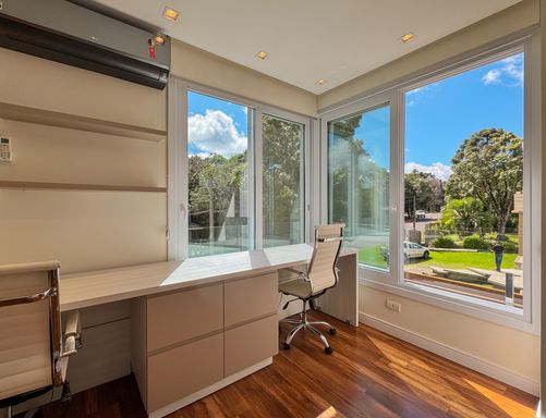 Espaço Home Office andar superior