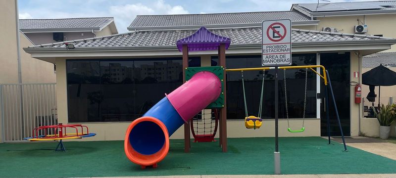 parquinho e academia