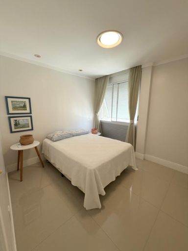 Quarto 2 - com armários embutidos e climatizado