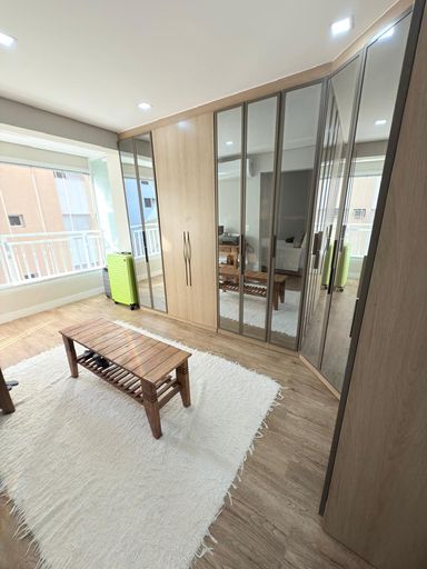 3 quarto que foi transformado em closet