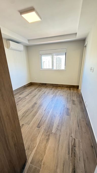 Suíte 3 com armário planejados  e ar condicionado