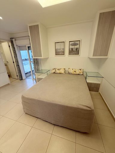 Suite 1