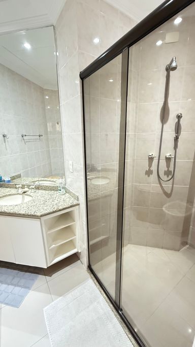 Banheiro da suíte 1