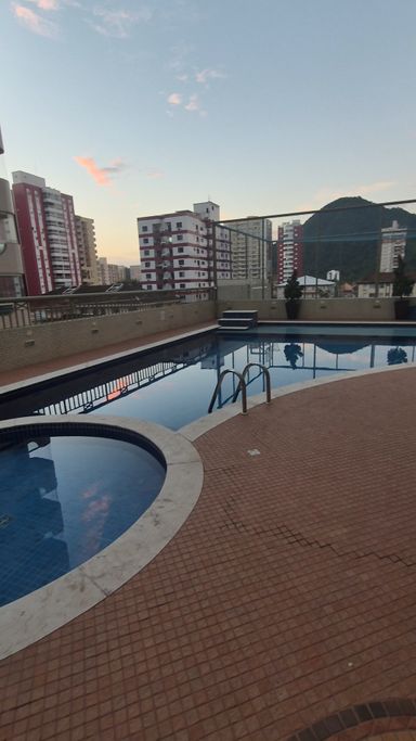 Piscina Infantil e Adulto