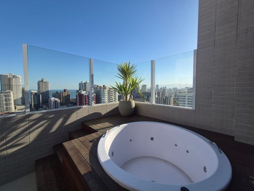 Jacuzzi no espaço gourmet