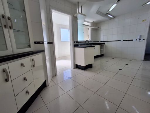 Cozinha lado oposto