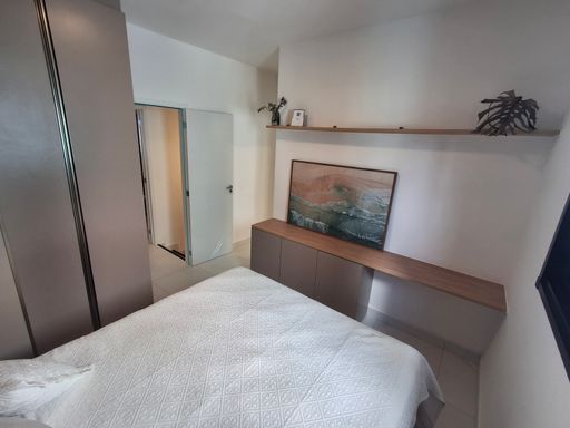 Suite 02