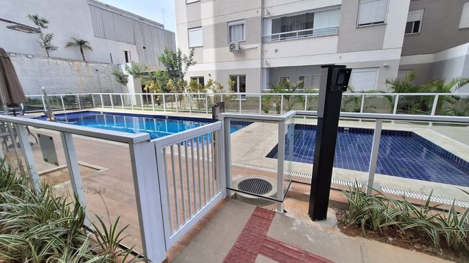 Piscina Adulto e infantil.