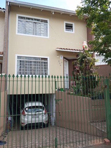 Excelente sobrado duplex em excelente localização com um ótimo preço