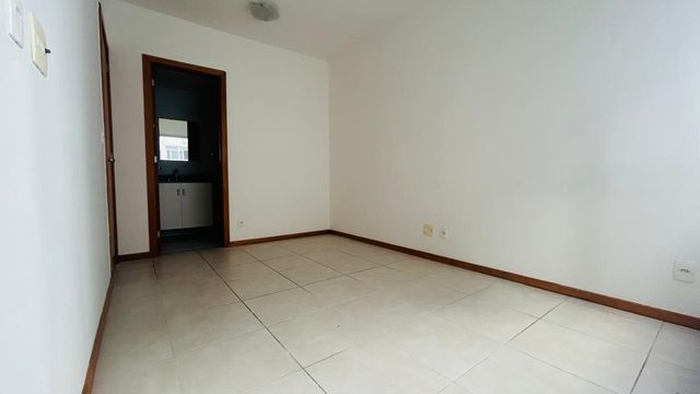 Quarto 2 (suíte)