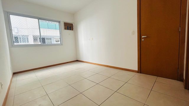 Quarto 2 (suíte)