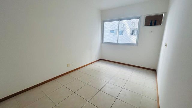 Quarto 2 (suíte)