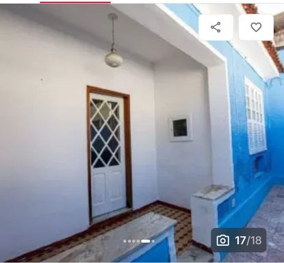 Varanda e porta de entrada