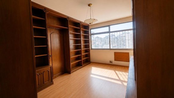 Quarto 1 (escritório)