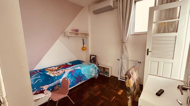 Quarto 2 (Suíte)