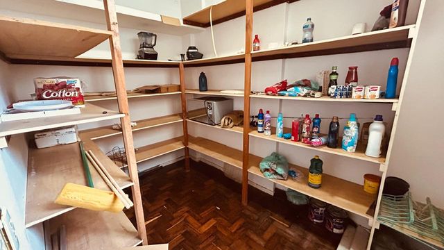 Quarto multiuso