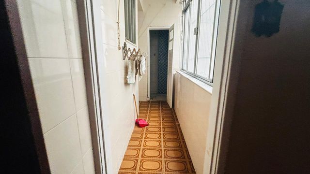 Acesso para a área de serviço