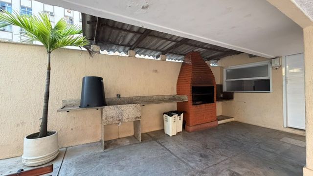 Churrasqueira à carvão