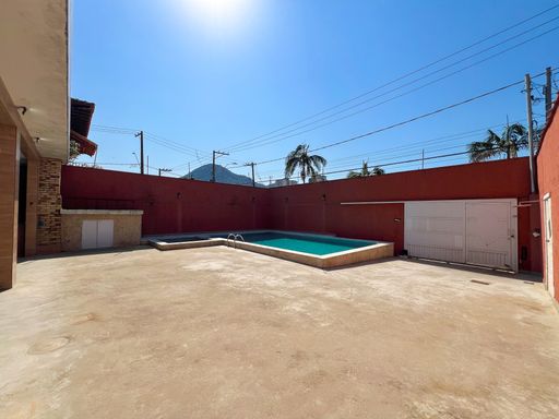 Espaço Gourmet com Piscina