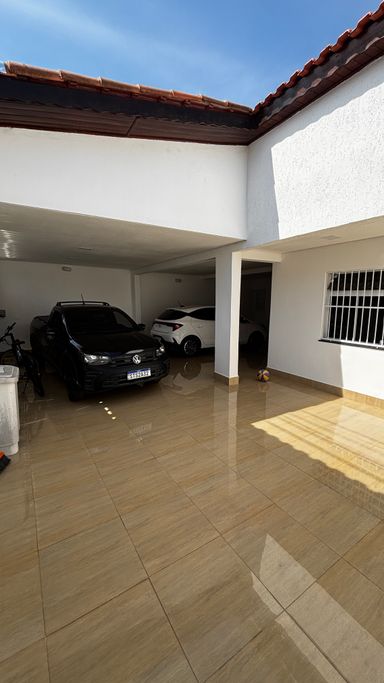 Garagem coberta