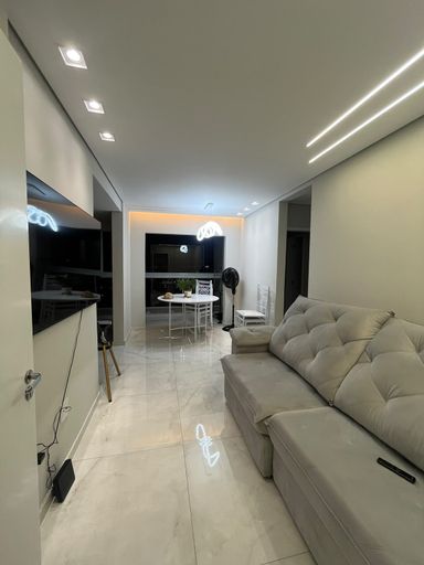 PISO PORCELANATO